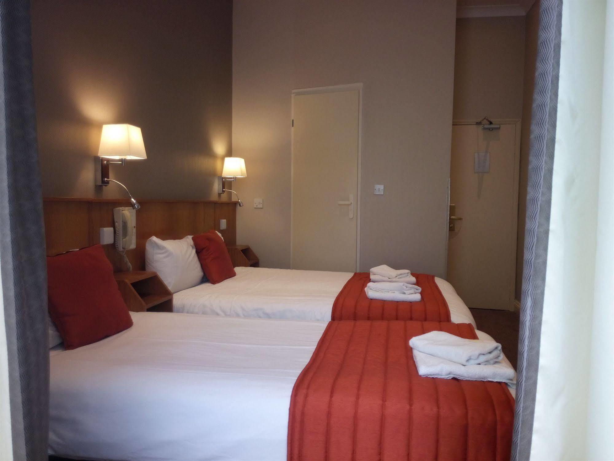 Columbus Hotel London Ngoại thất bức ảnh