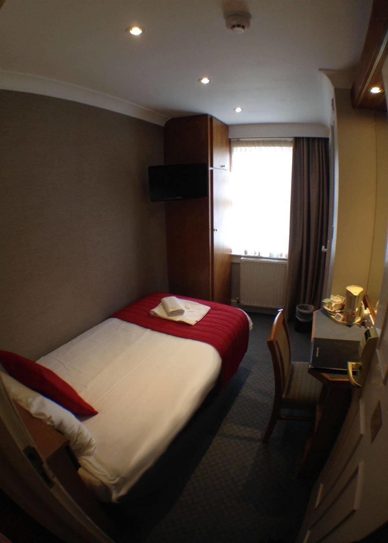 Columbus Hotel London Ngoại thất bức ảnh